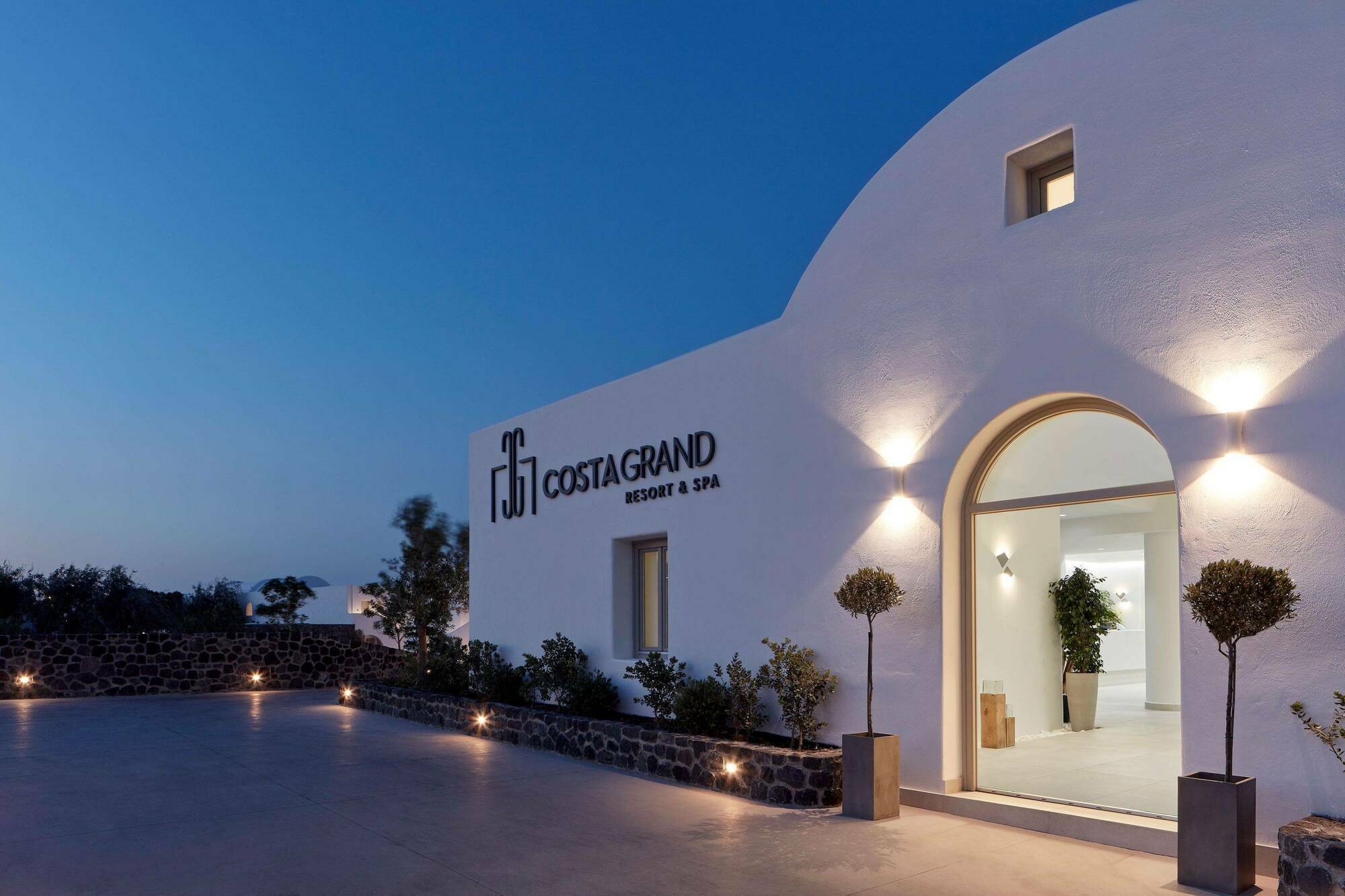 Costa Grand Resort & Spa Kamari  Exterior photo